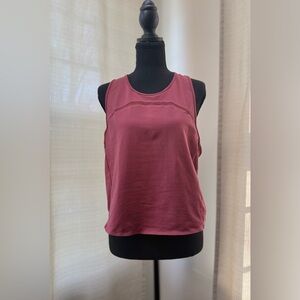 Athleta Racerback Cropped High Neck Tank Top W/ Mesh Detail Burgundy Sz XL Gym